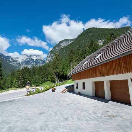 House Dormica Lägenhet Trenta Exteriör bild