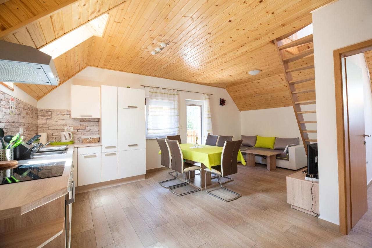 House Dormica Lägenhet Trenta Exteriör bild