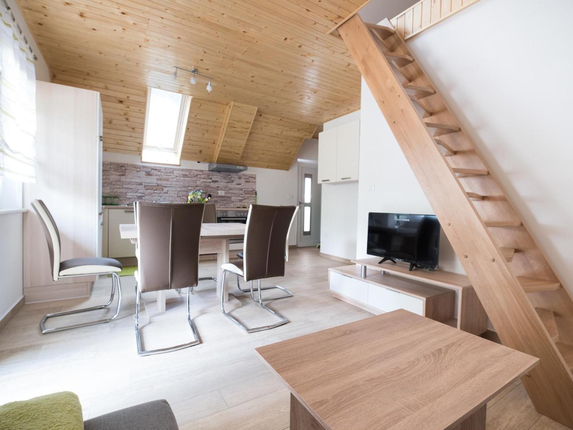 House Dormica Lägenhet Trenta Exteriör bild