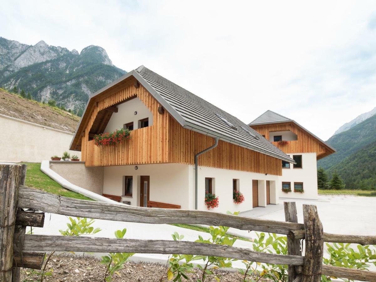 House Dormica Lägenhet Trenta Exteriör bild