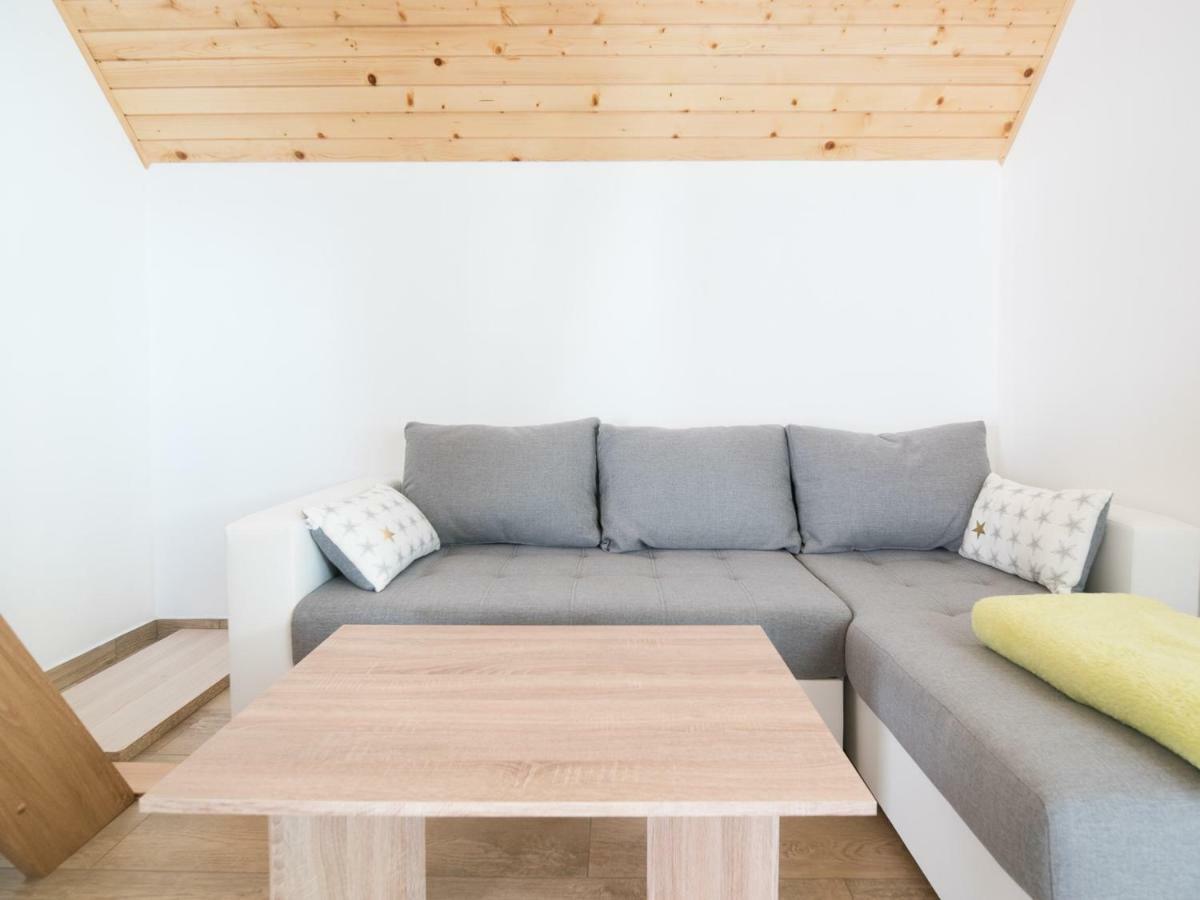 House Dormica Lägenhet Trenta Exteriör bild