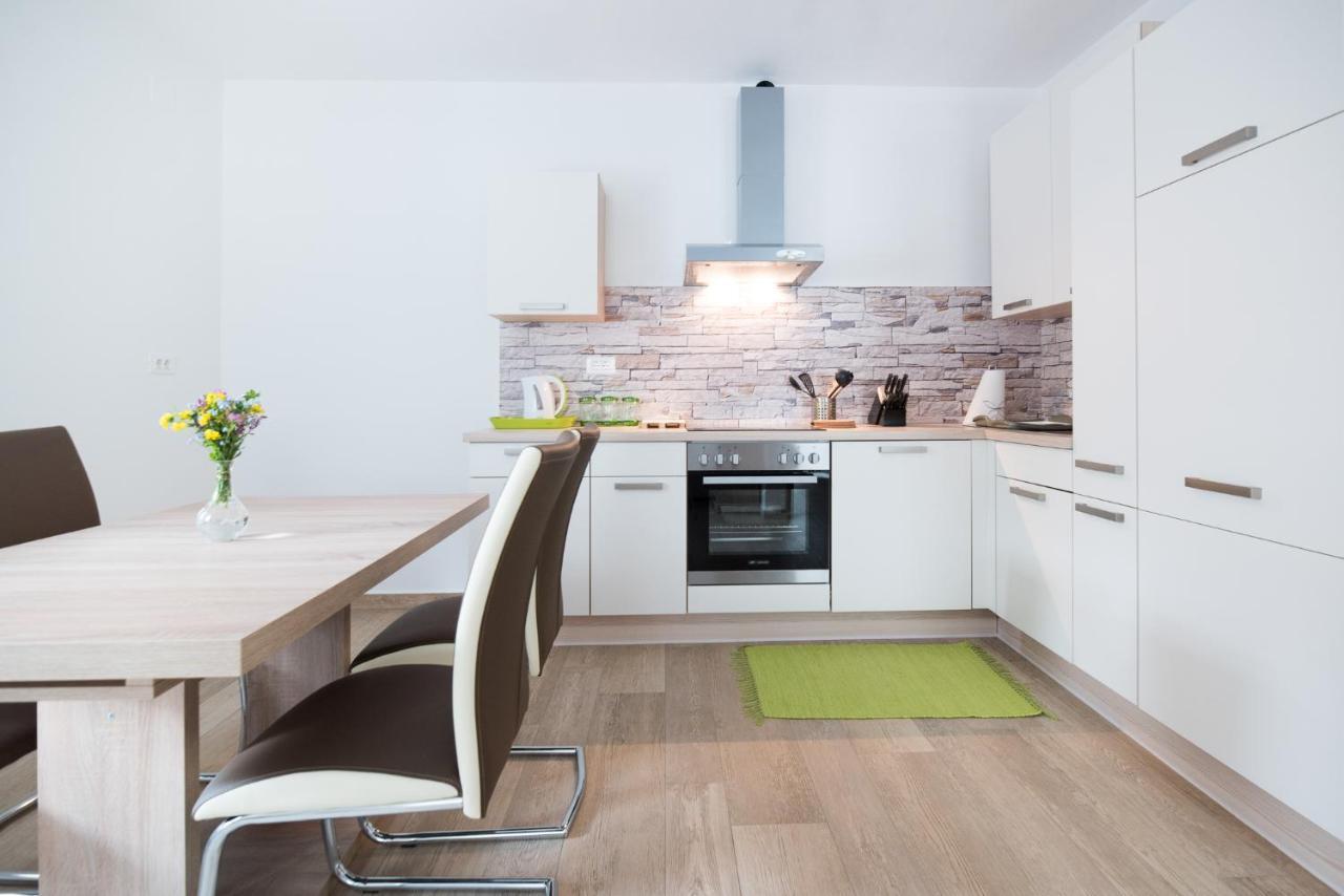 House Dormica Lägenhet Trenta Exteriör bild